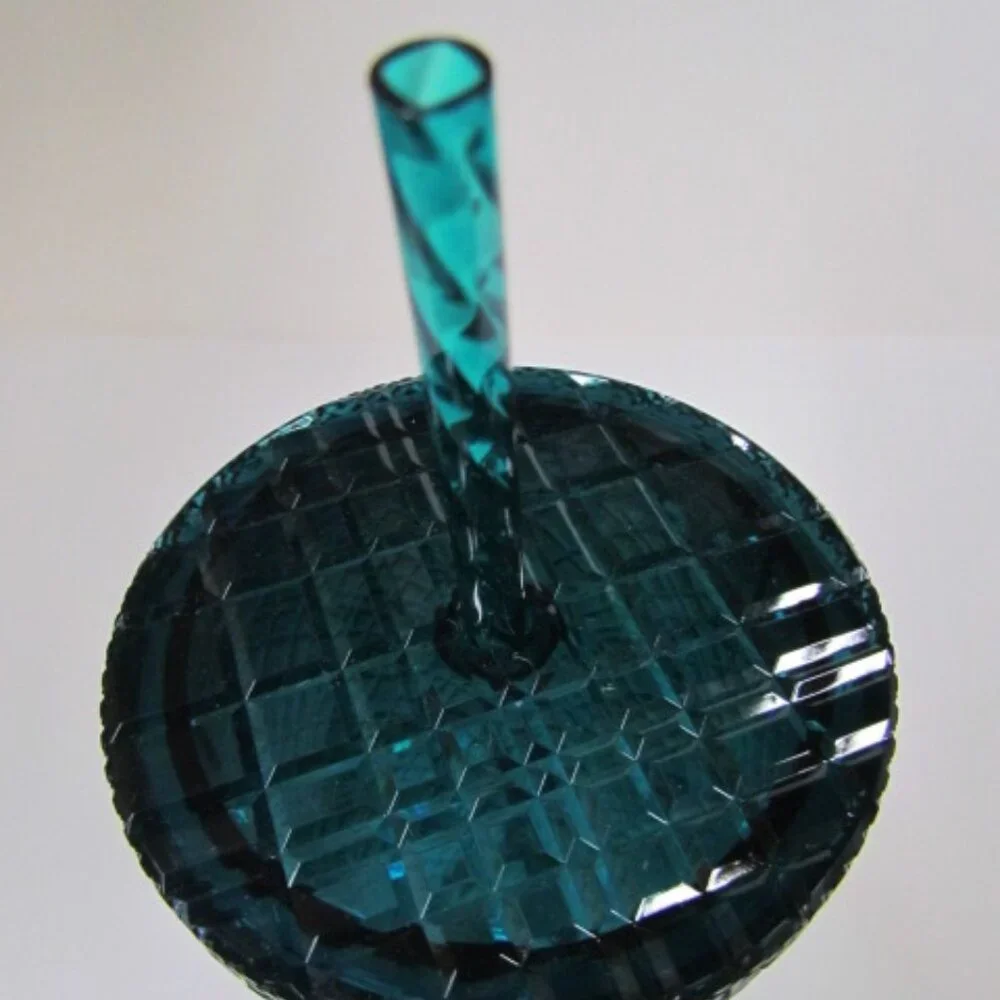 Starbucks Emerald Green Grande Diamond Jeweled 16oz Tumbler Cold Cup